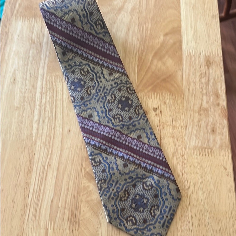 Arrow Blue and Brown Paisley Geometric Tie
